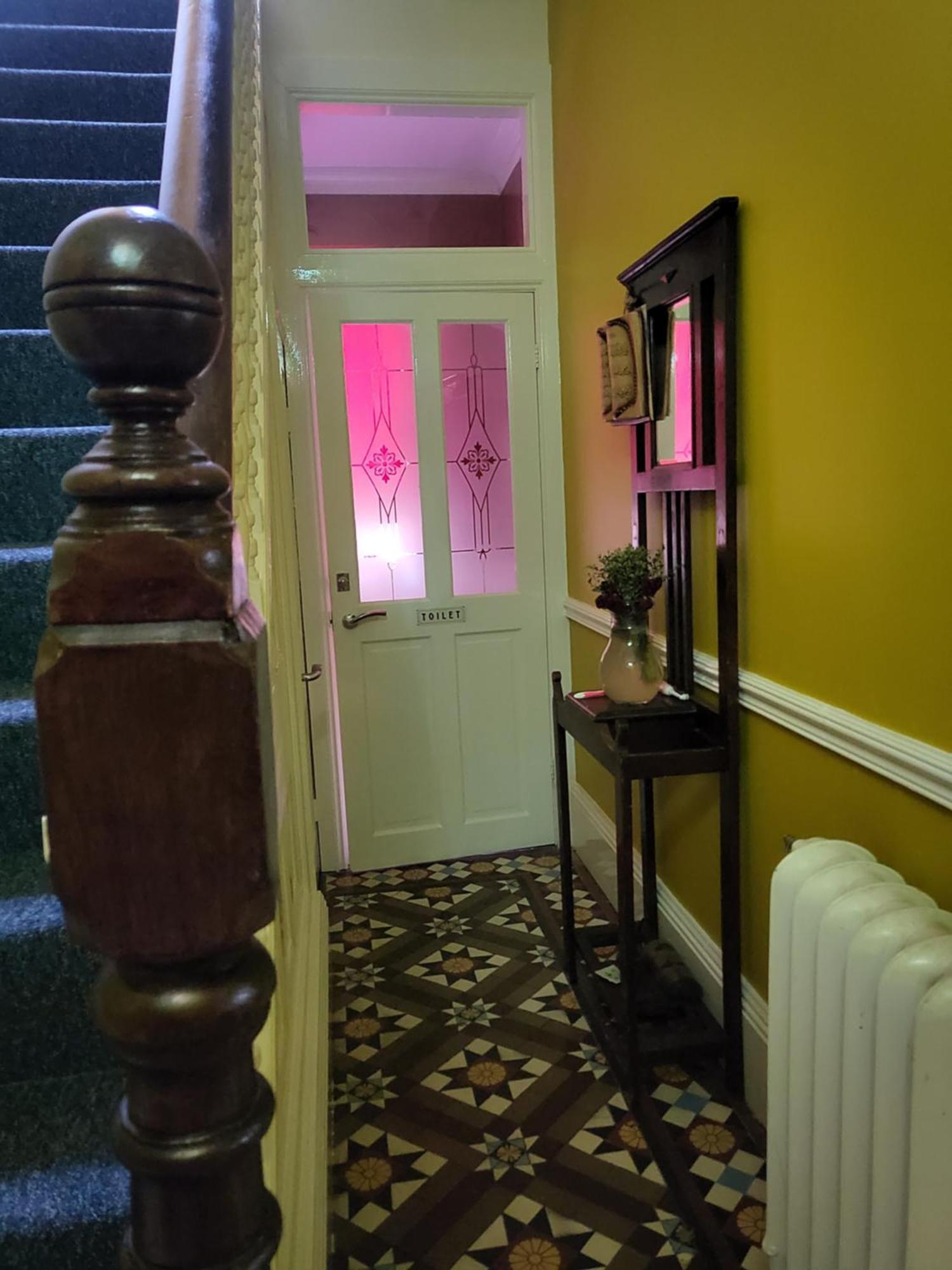 Haya Guest House Олдбъри Екстериор снимка